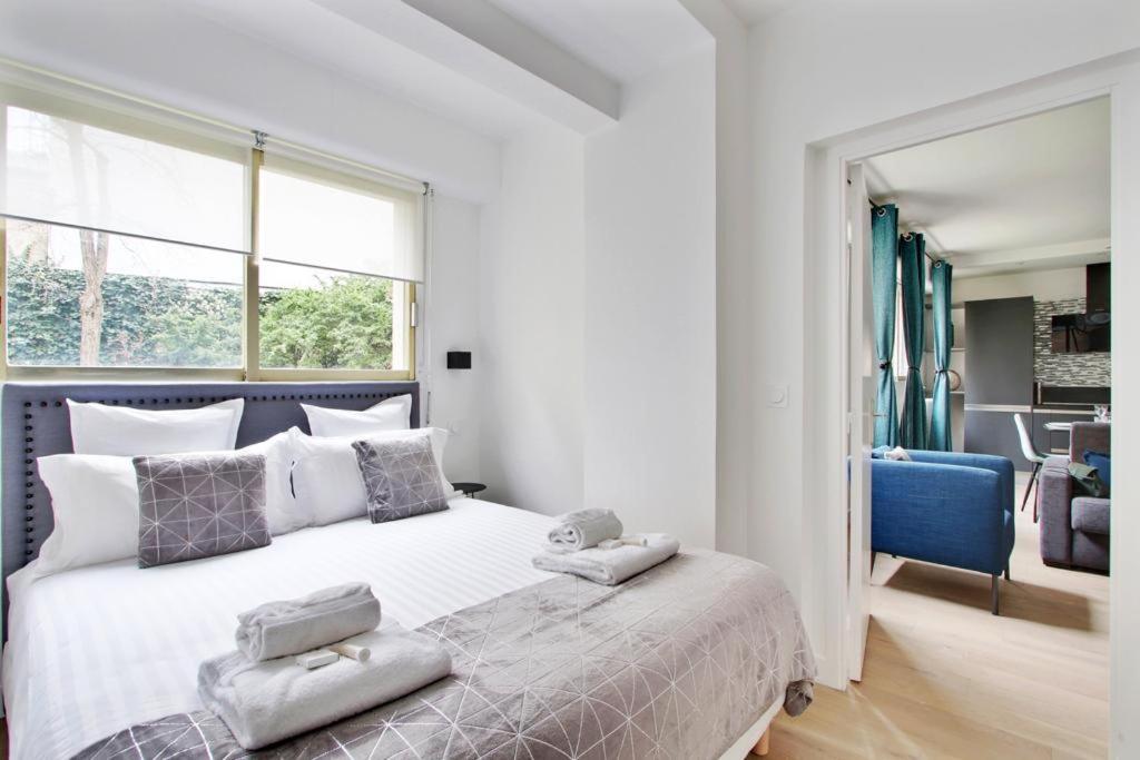 Trocadero/ Eiffel Tower - 3 Bedrooms- All New! Paris Exterior foto